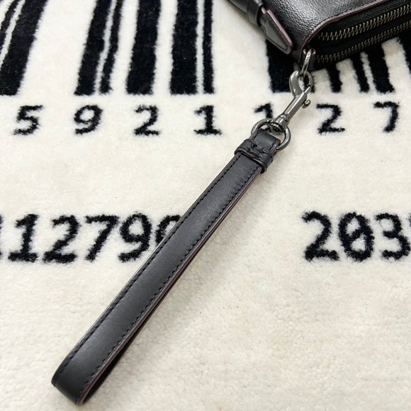 Coach Signature Double Zip Travel Organizer with Wrist Strap Black Oxblood - Picture 5 of 12